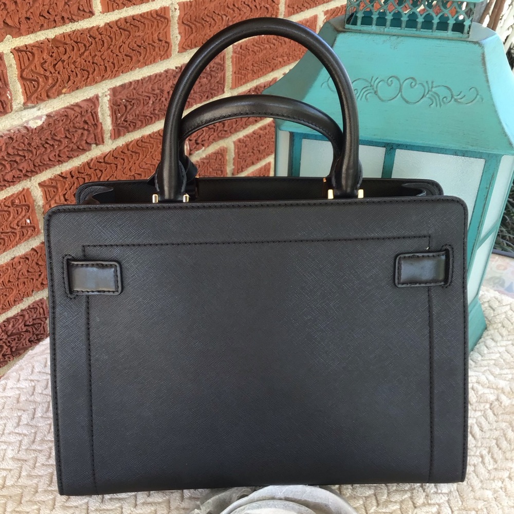 Michael kors leather satchel - Picture 6 of 15